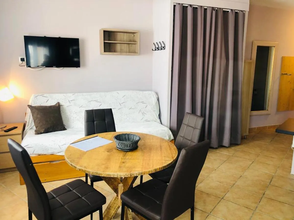 Apartamentos Pie de Pistas 3000 Pas De La Casa